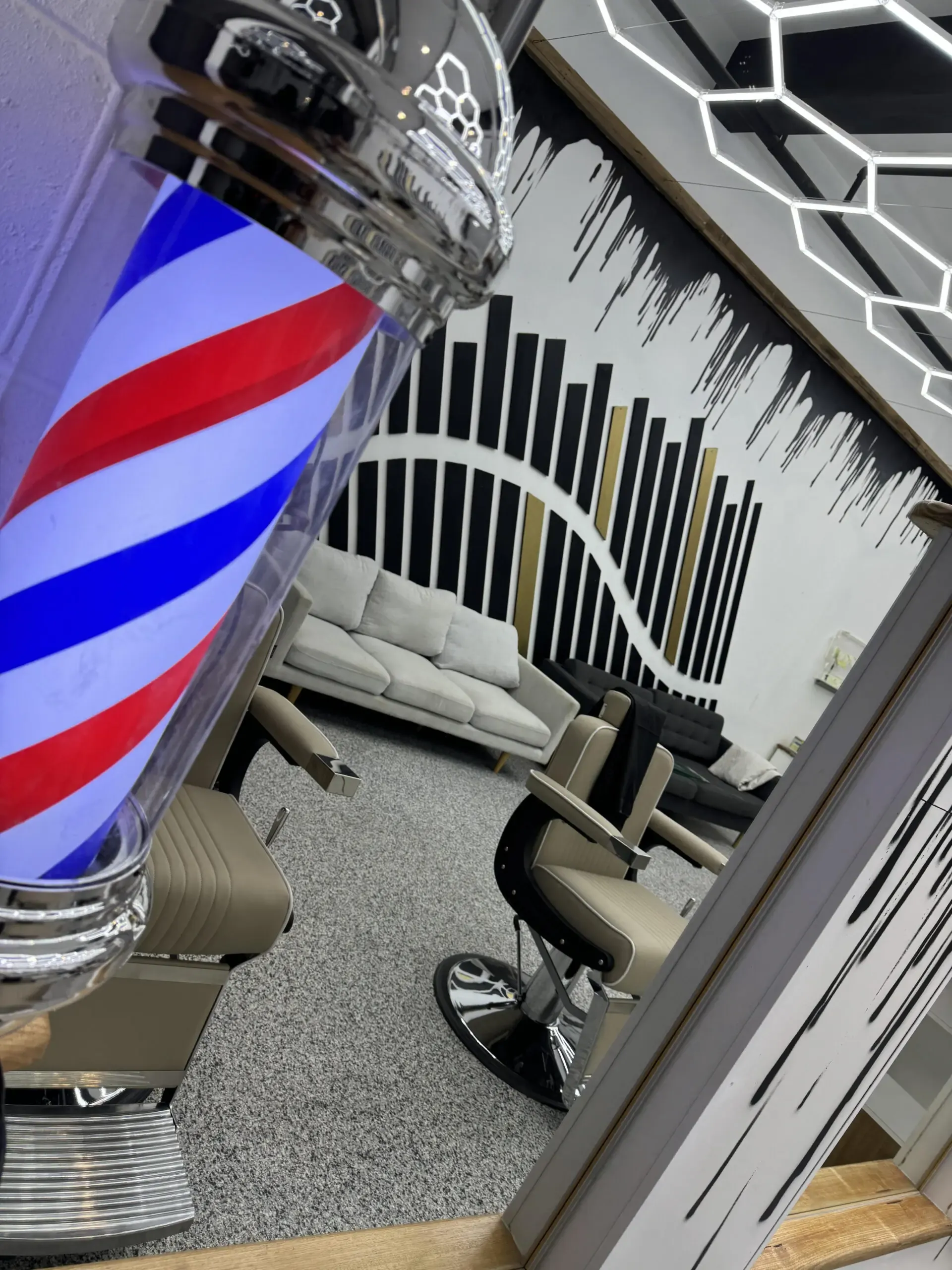 SsmokinHaircuts Instagram post 4